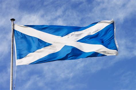 bandera de escocia - carros de 7 lugares baratos